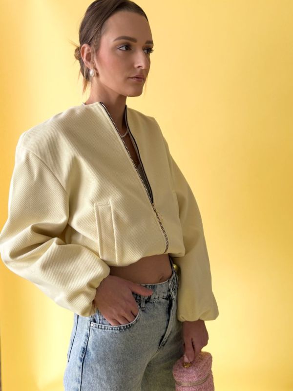 bunda spring, yellow